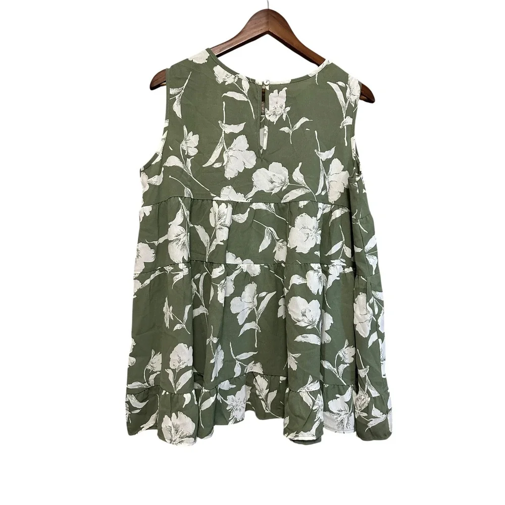 Davi & Dani Women's Floral‎ Print Sleeveless Tiered Dress Green White Size M